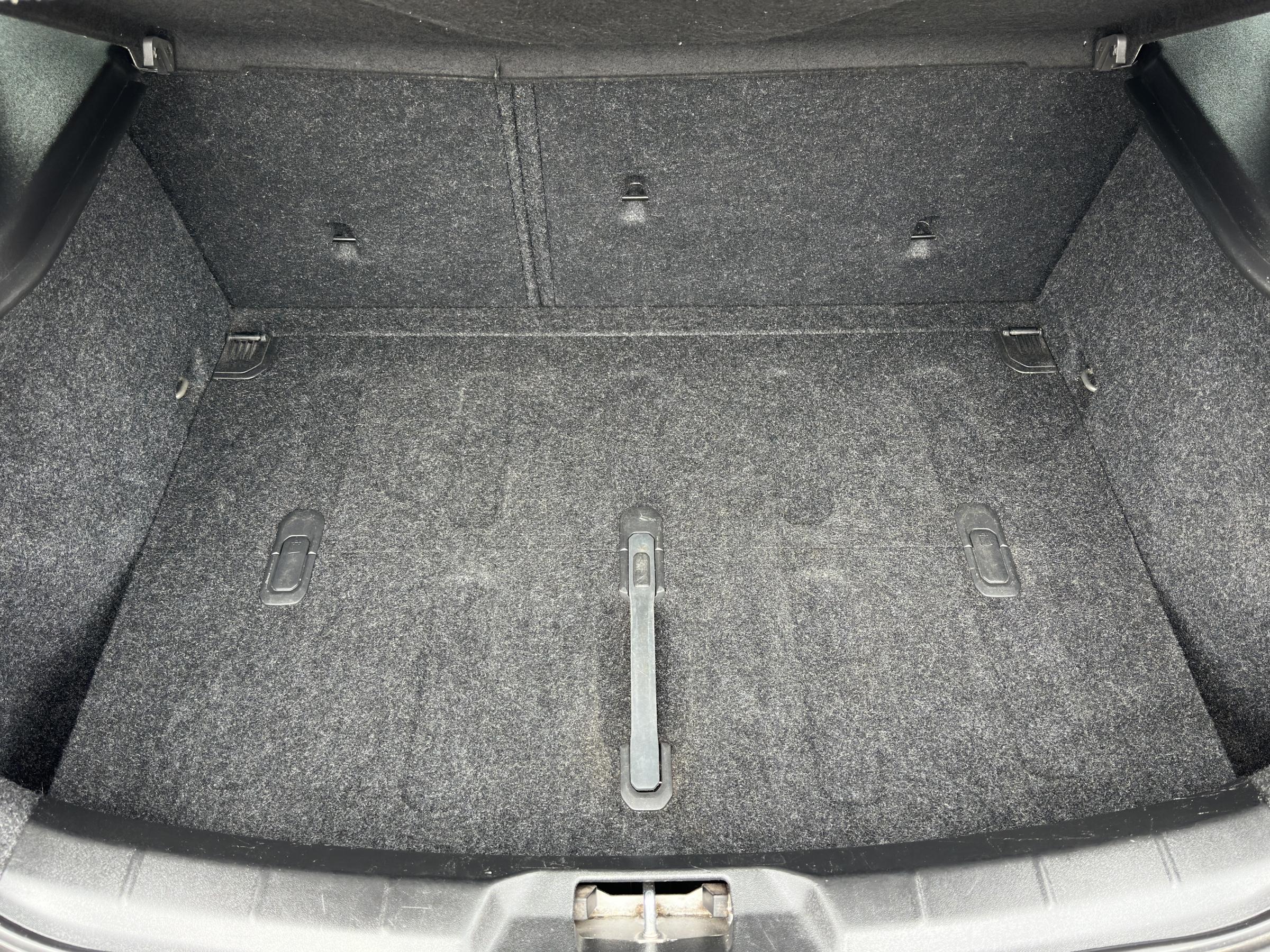 Volvo V40, 2014 - pohled č. 7