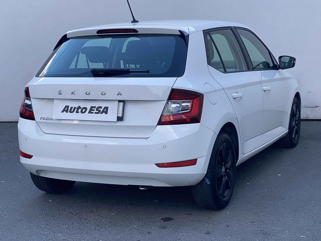 Škoda Fabia III 1.0 TSi Ambition