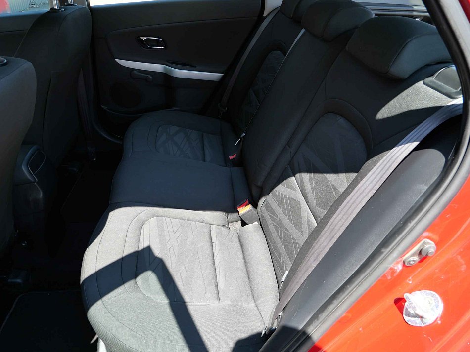 Kia Ceed 1.6 GDi 