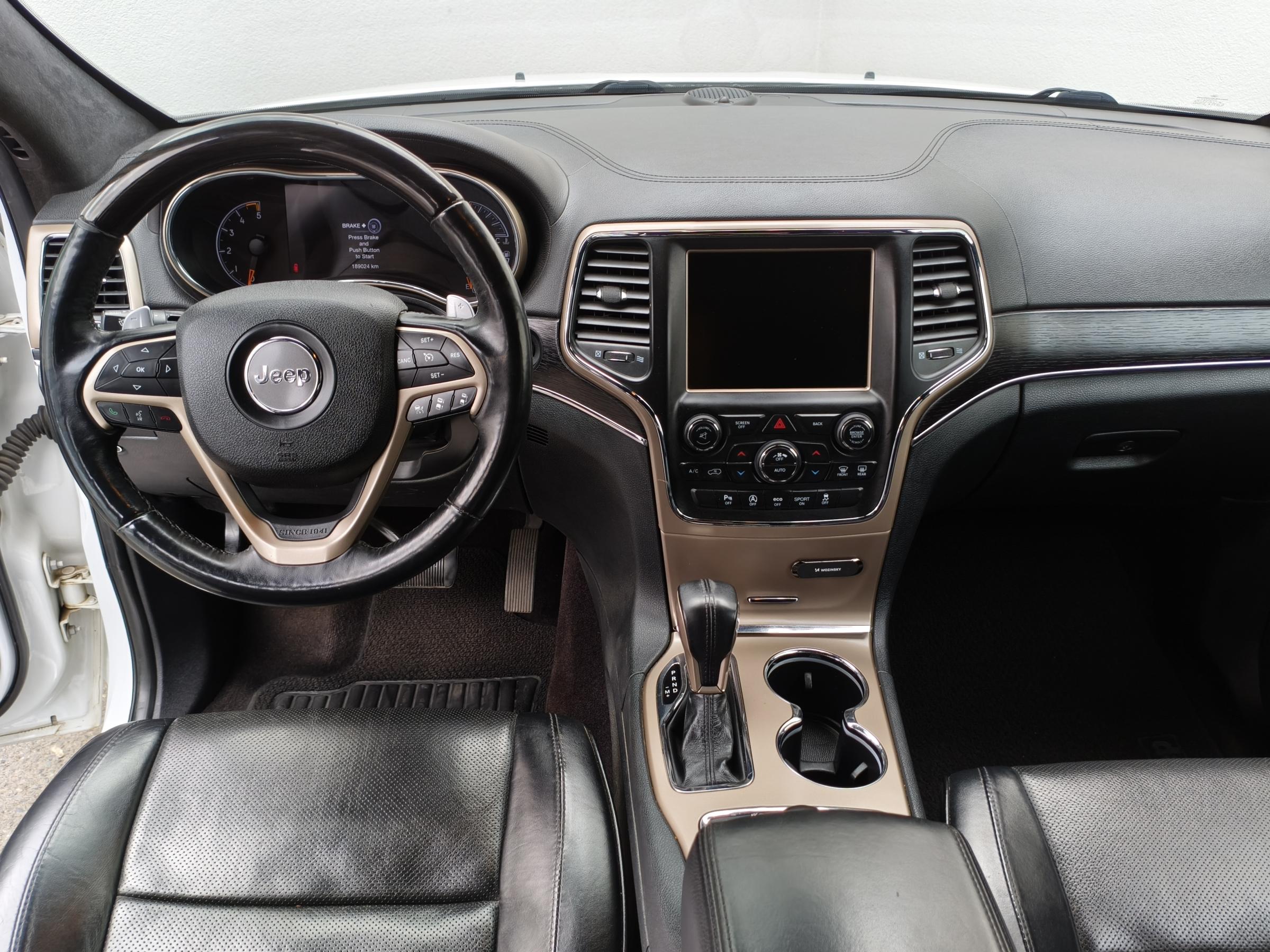 Jeep Grand Cherokee, 2016 - pohled č. 9