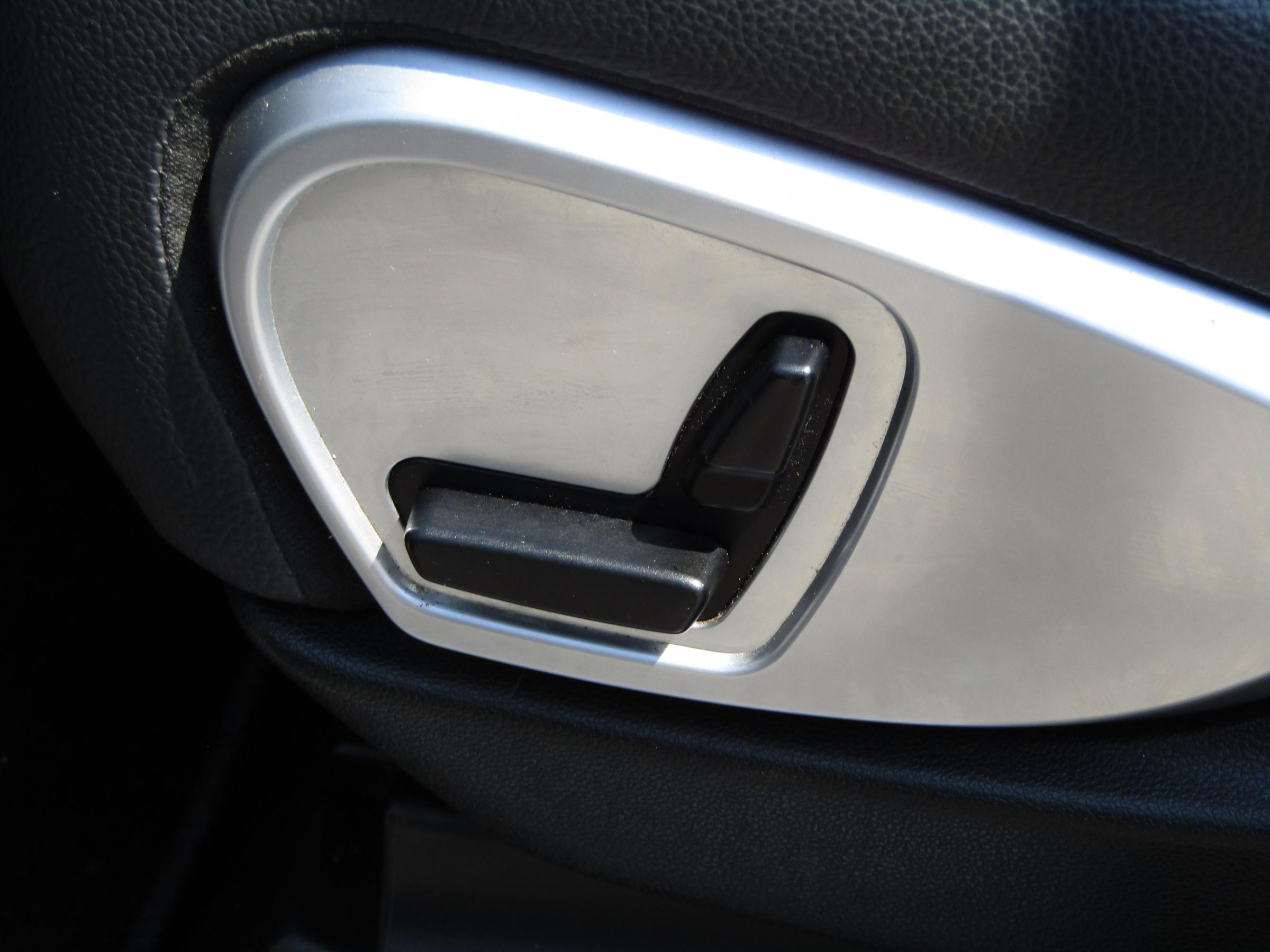 Mercedes-Benz Třída M, 2005 - pohled č. 14