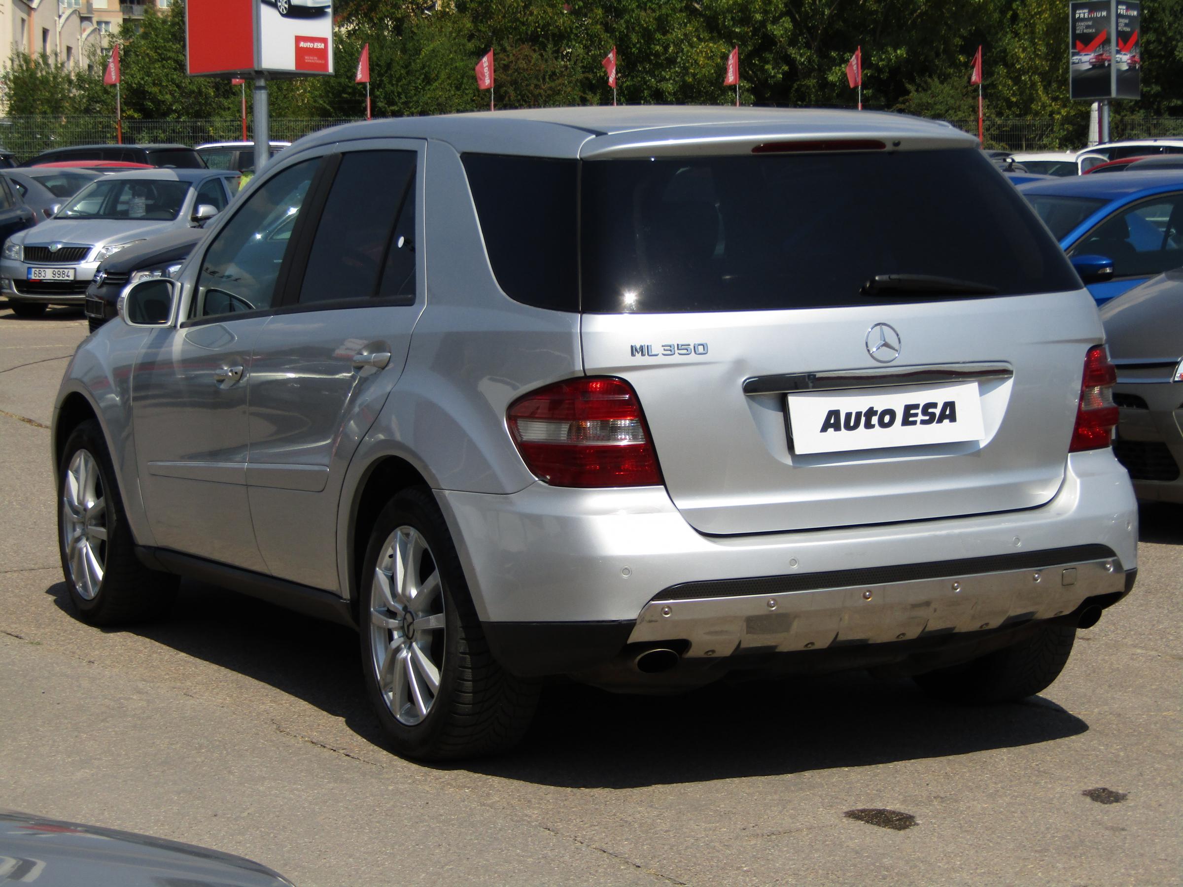 Mercedes-Benz Třída M, 2005 - pohled č. 6