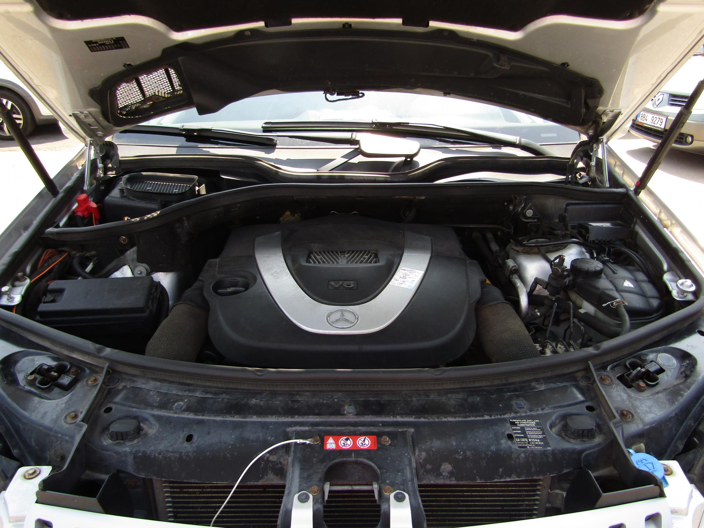 Mercedes-Benz Třída M, 2005 - pohled č. 7