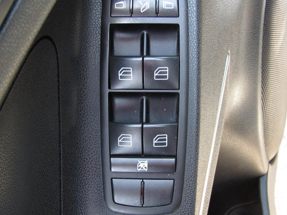 Mercedes-Benz Třída M 3.5  ML350 4M