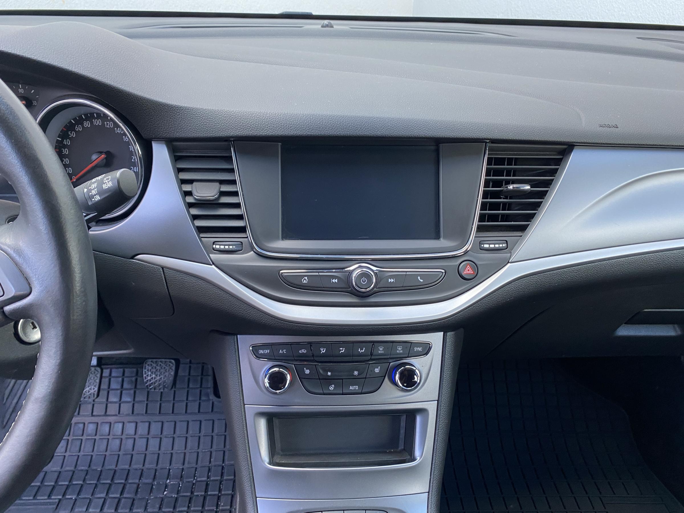 Opel Astra, 2018 - pohled č. 10