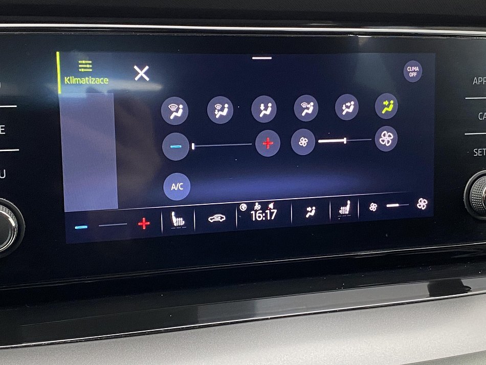 Škoda Octavia IV 1.5TSi e-TEC Active