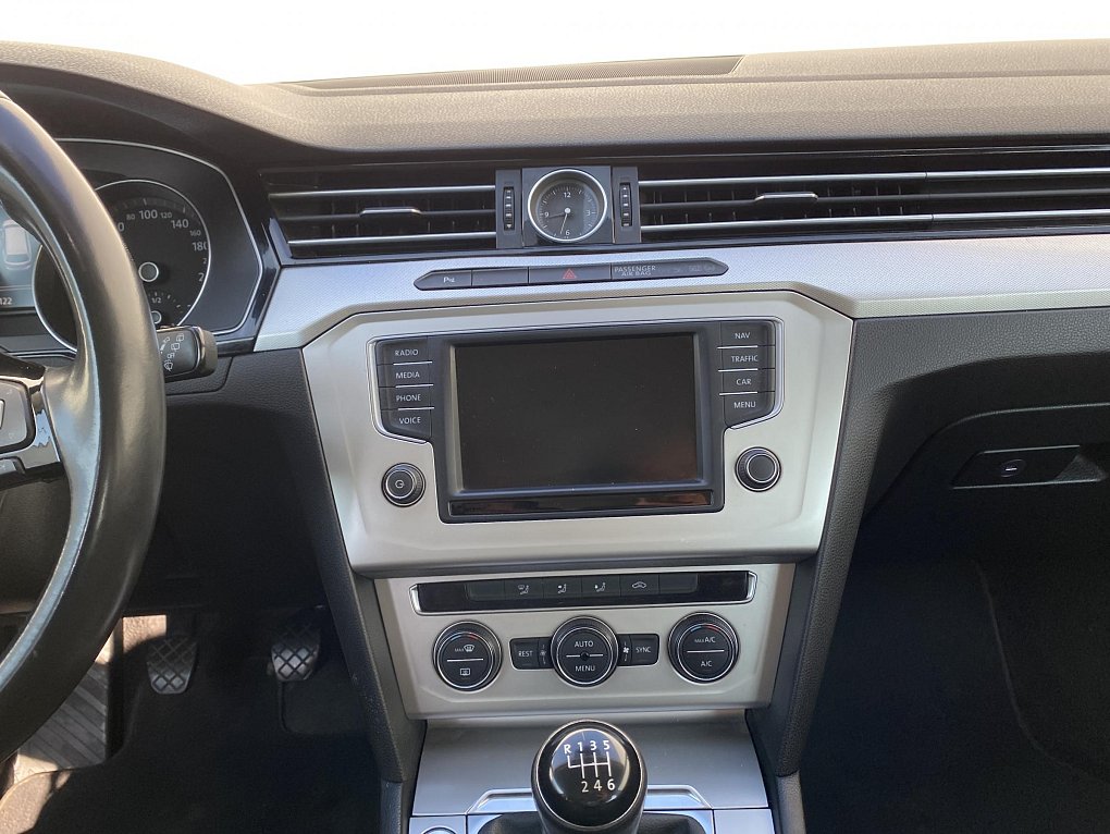 Volkswagen Passat 1.6 TDi Comfortline