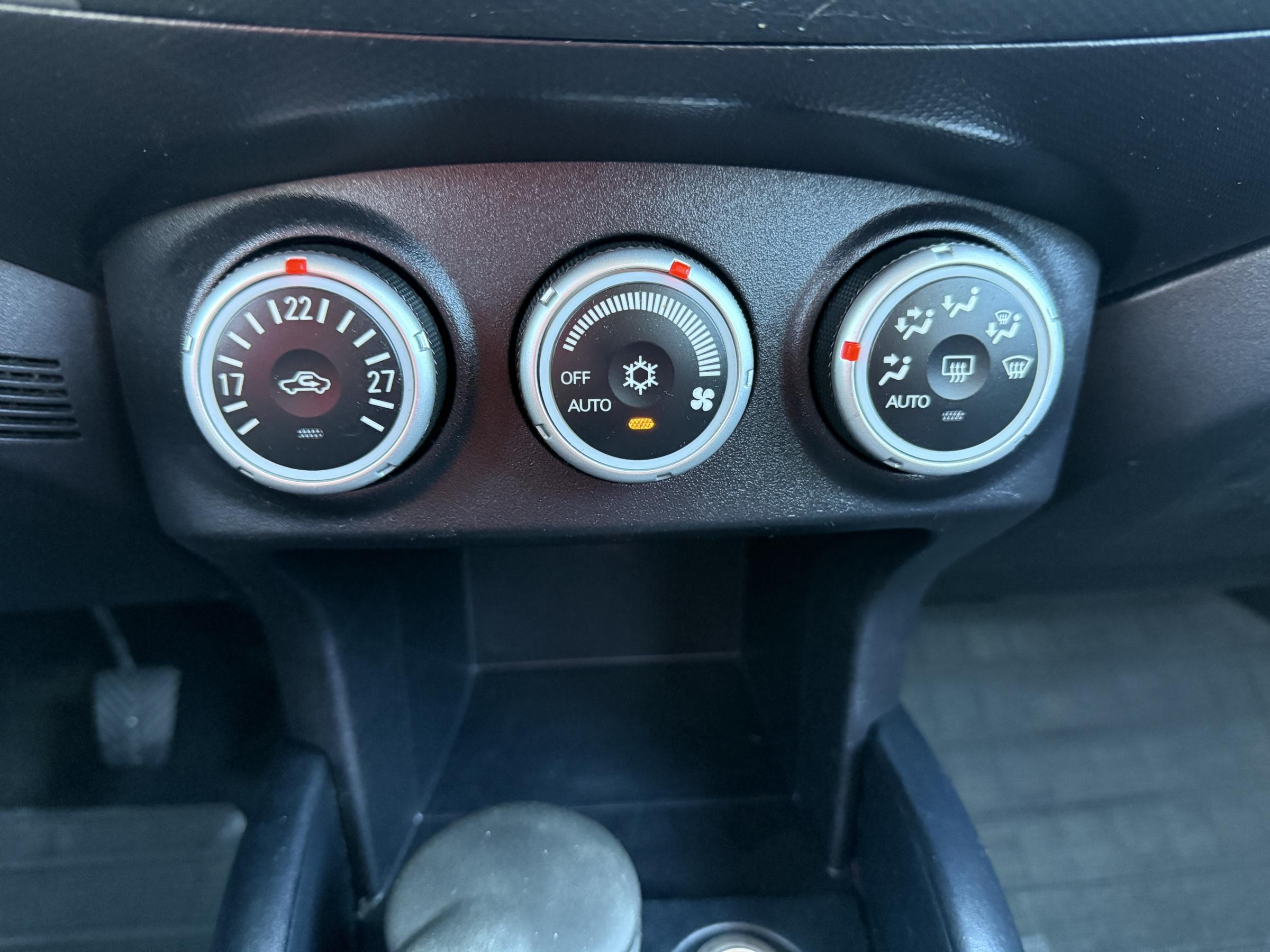 Peugeot 4007, 2007 - pohled č. 14