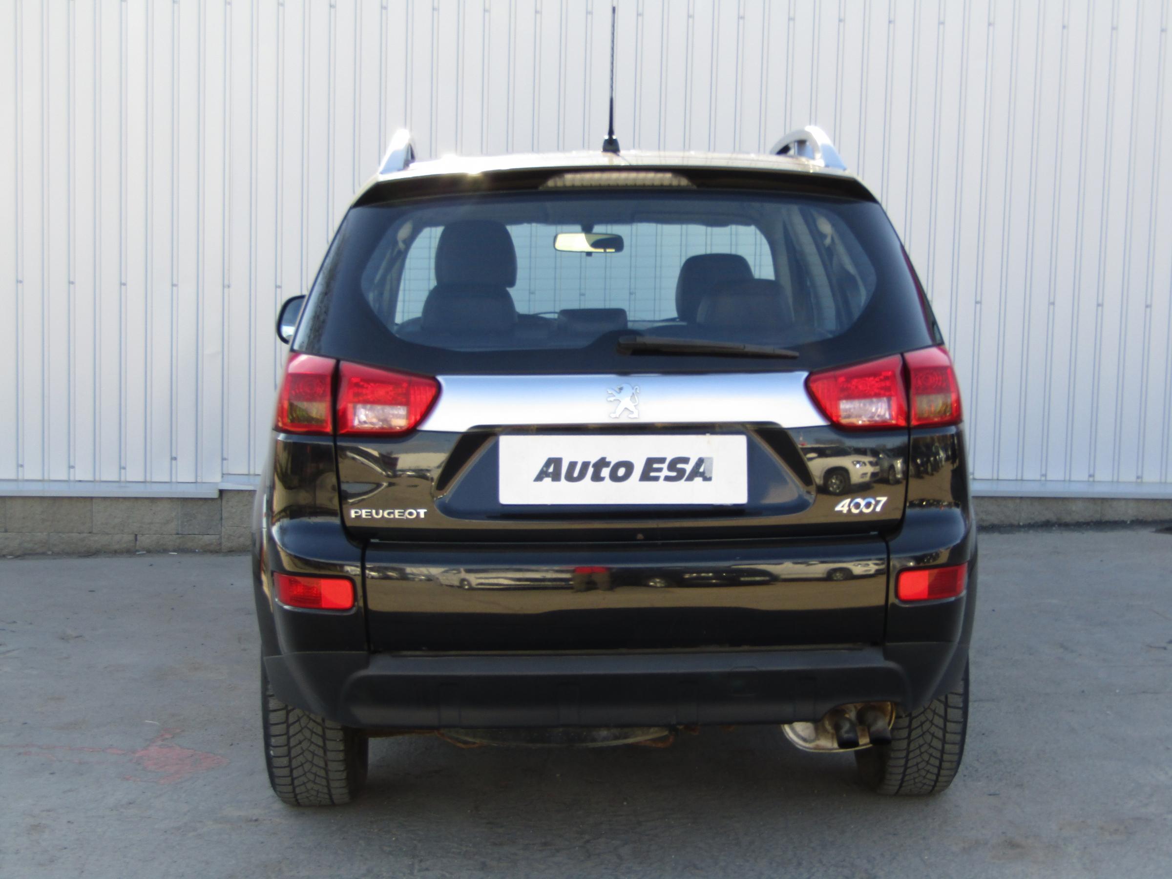 Peugeot 4007, 2007 - pohled č. 5