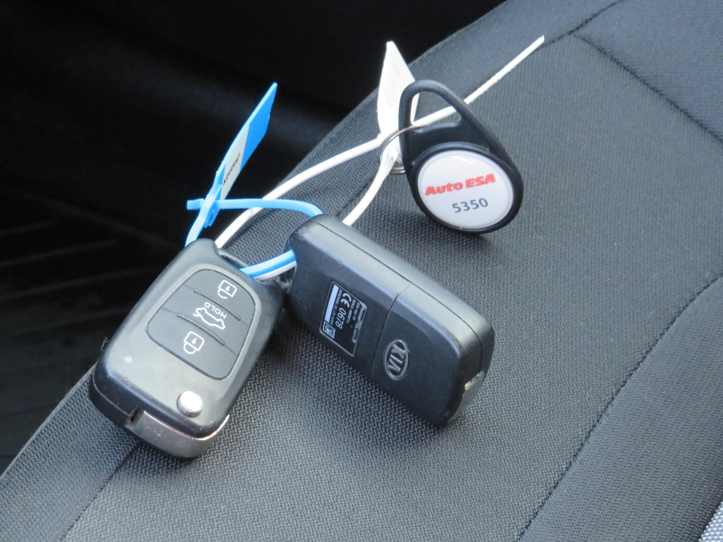 Kia Cee´d, 2012 - pohled č. 28