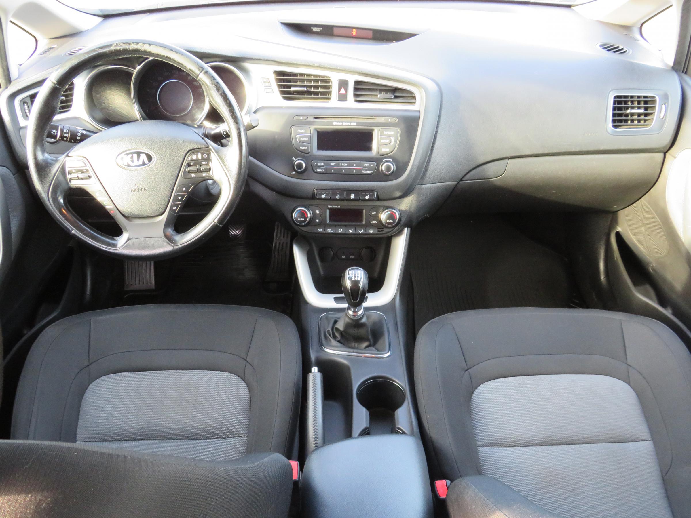 Kia Cee´d, 2012 - pohled č. 8