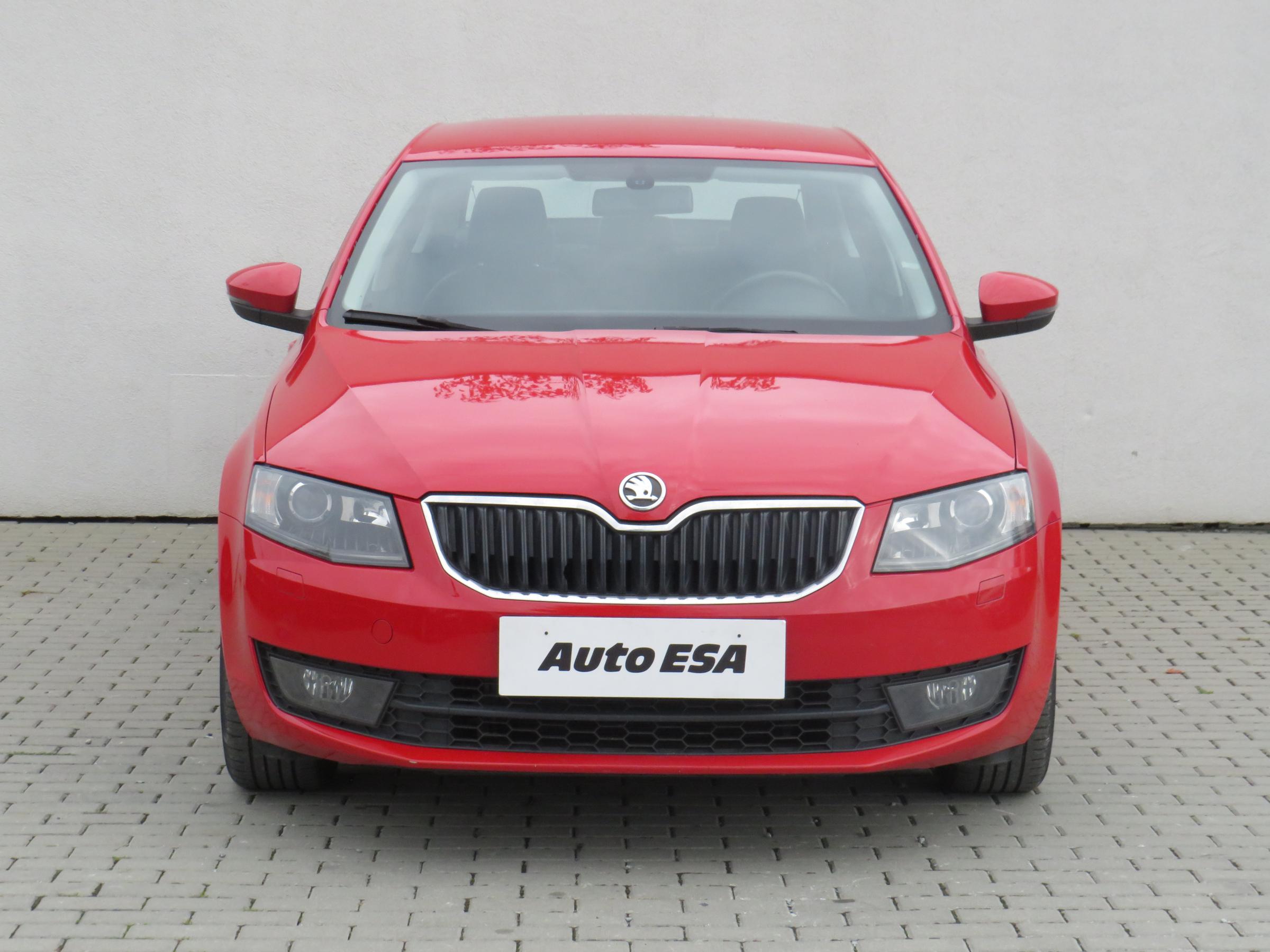 Škoda Octavia III, 2013 - pohled č. 2