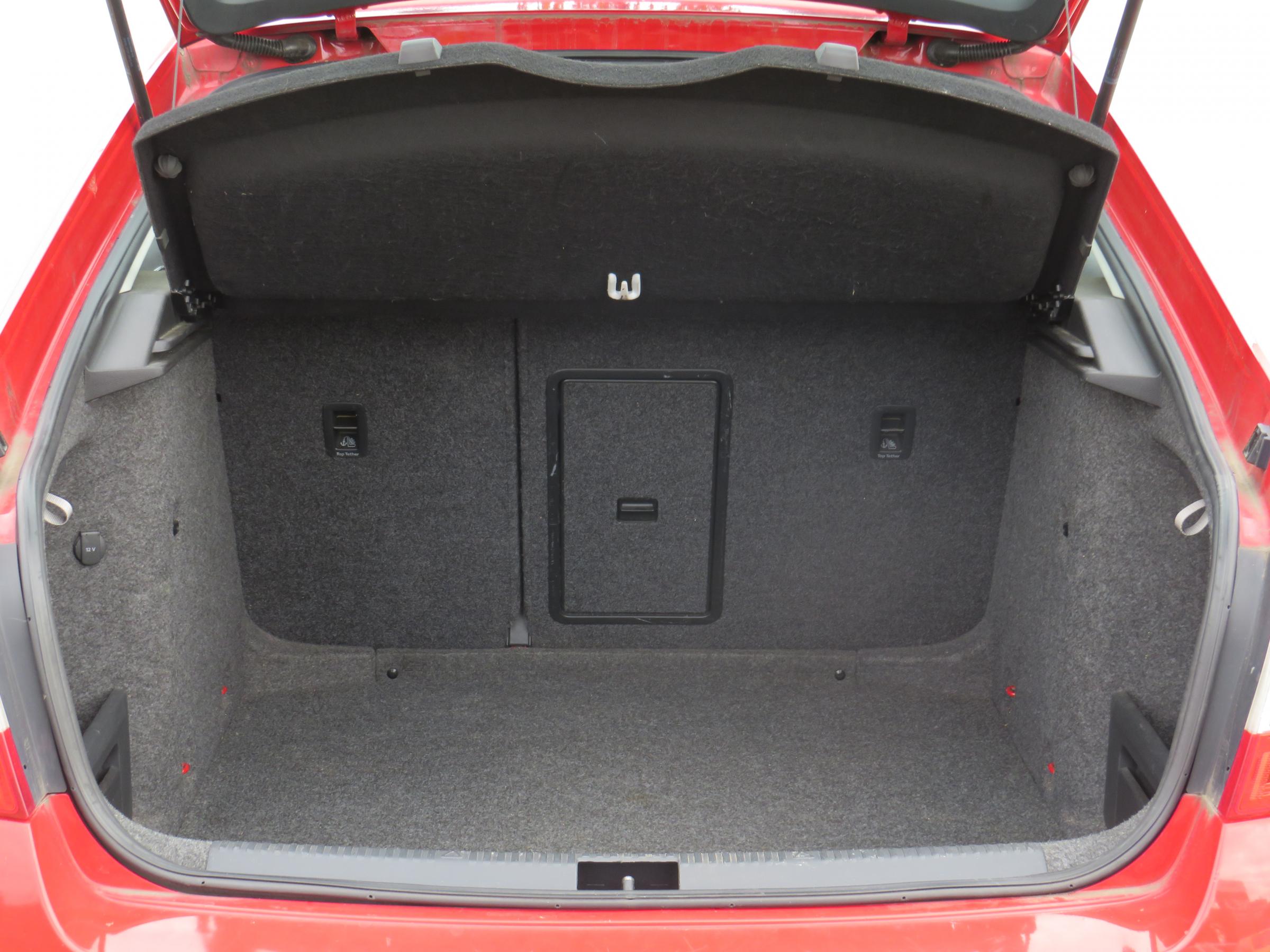 Škoda Octavia III, 2013 - pohled č. 7