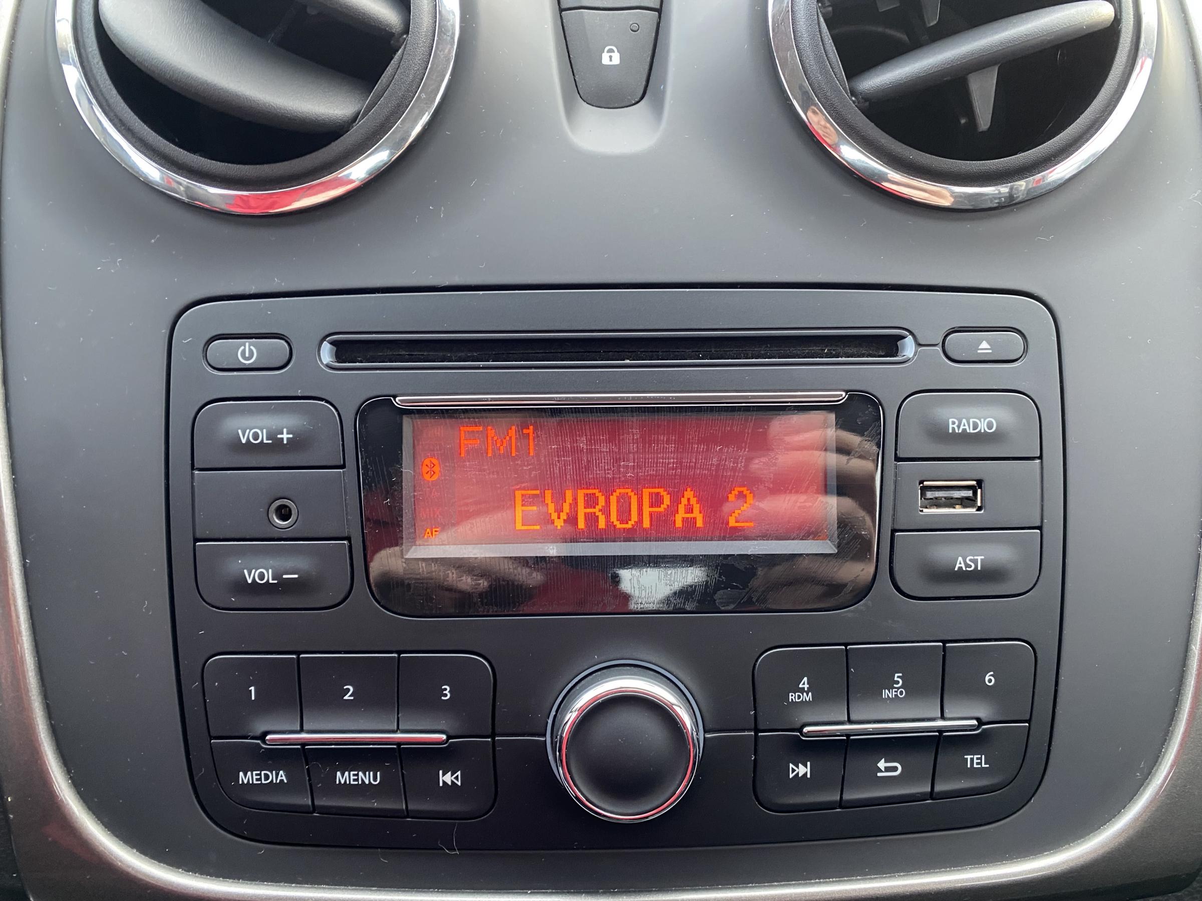 Dacia Logan, 2013 - pohled č. 12