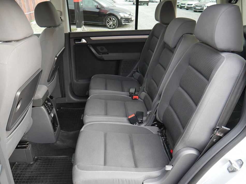 Volkswagen Touran 1.4TSI 