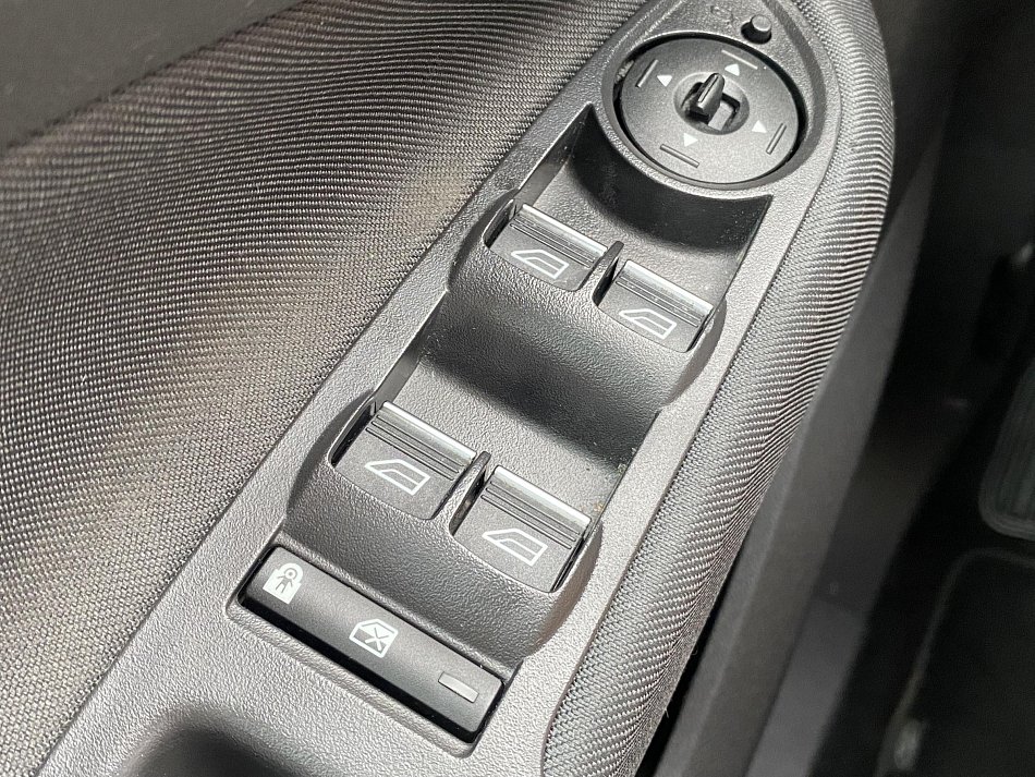 Ford Grand C-MAX 1.5 TDCi Titanium 7míst