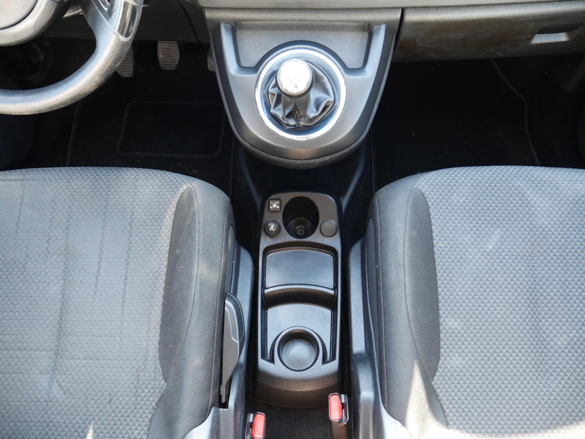 Citroën C4 Picasso, 2013 - pohled č. 15