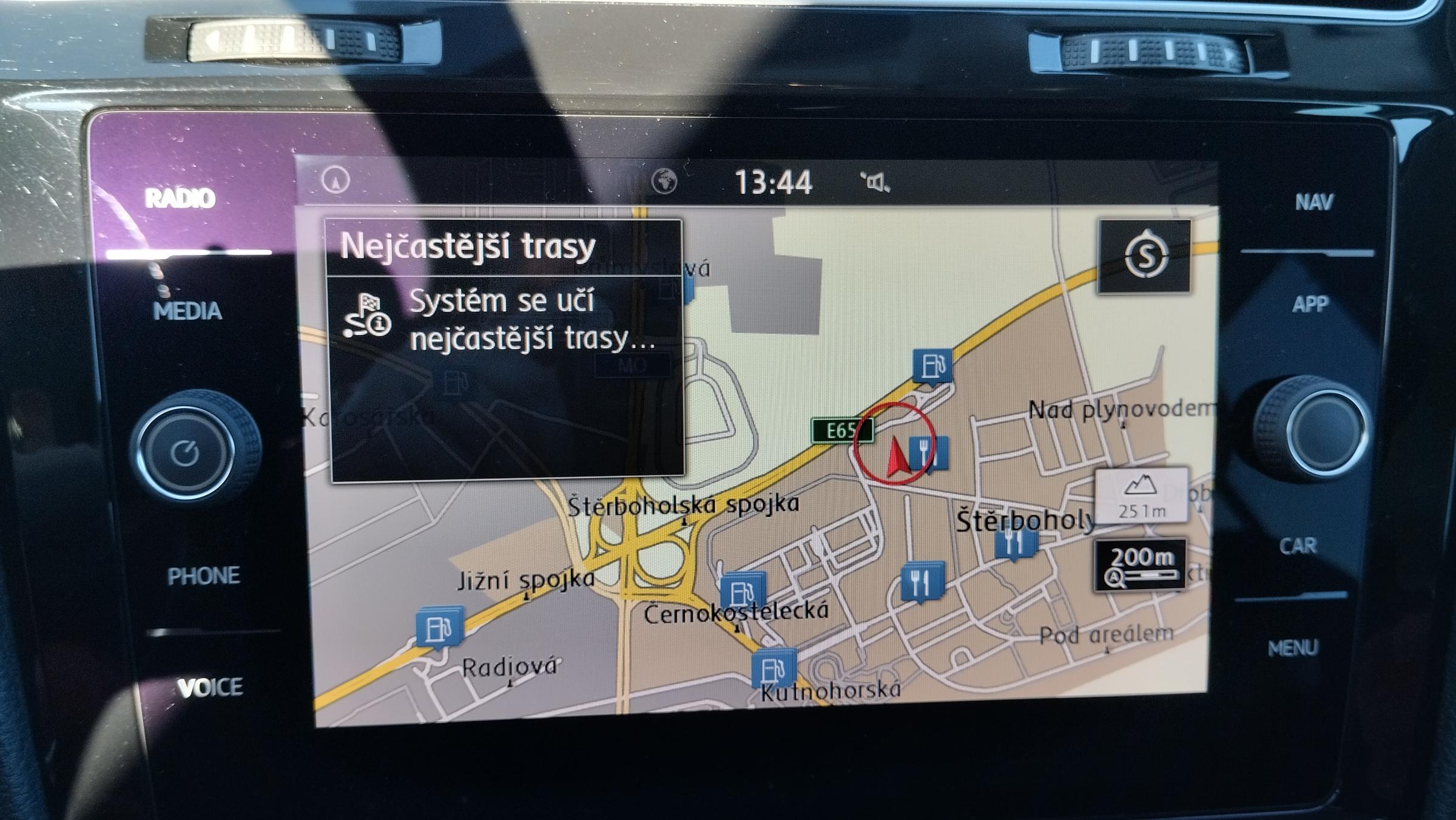 Volkswagen Golf, 2019 - pohled č. 14