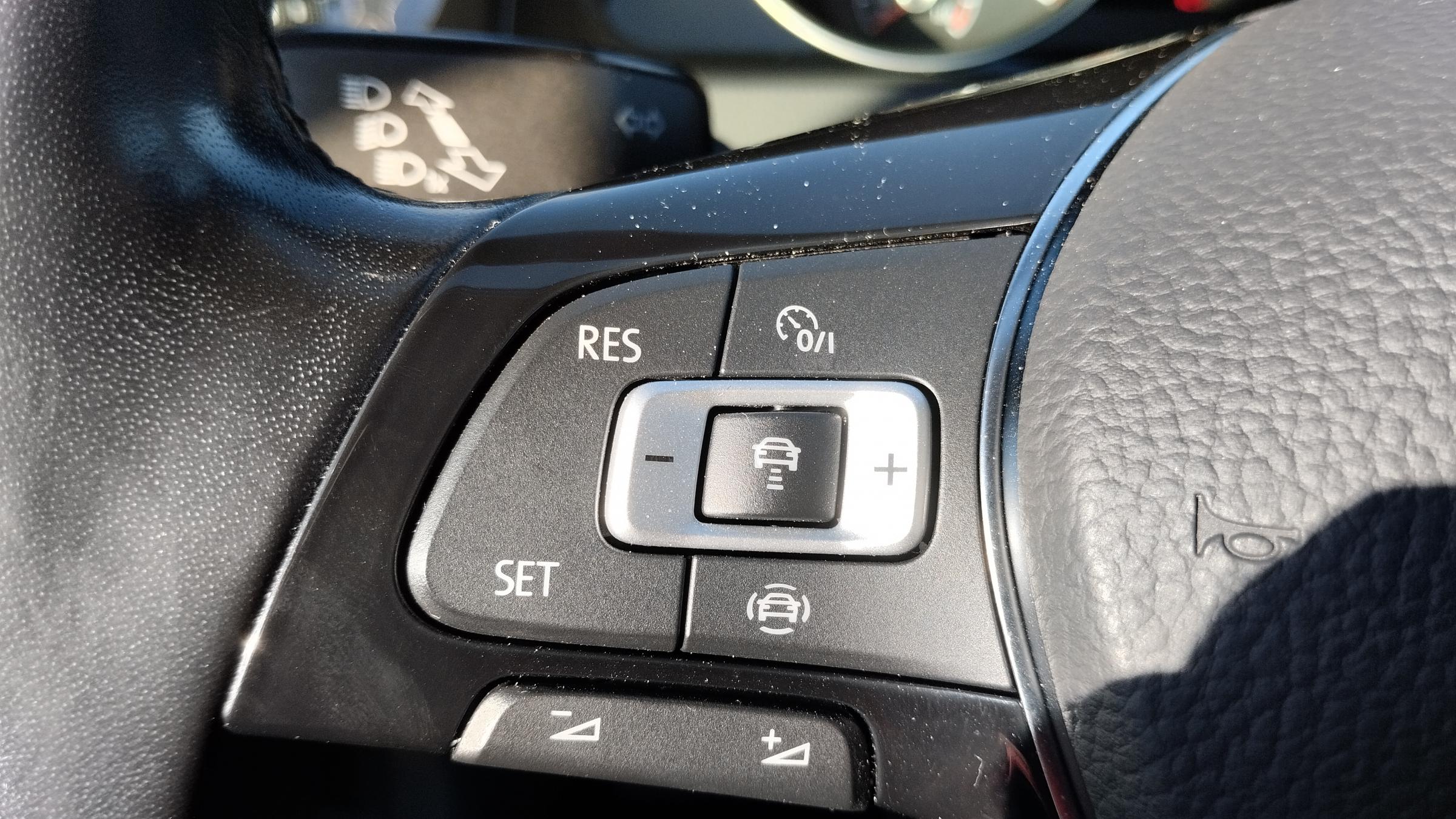 Volkswagen Golf, 2019 - pohled č. 17