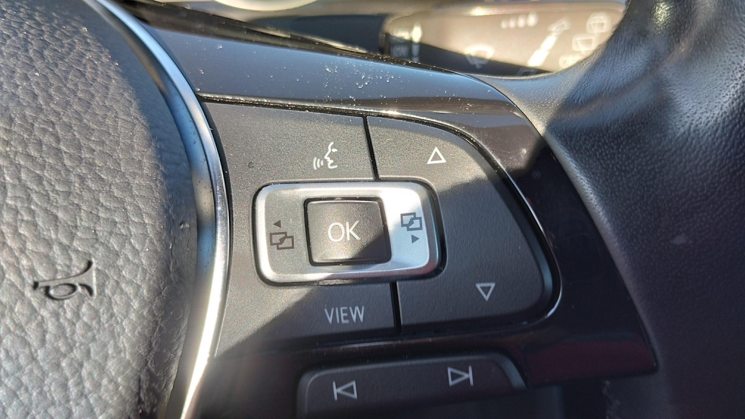 Volkswagen Golf, 2019 - pohled č. 18