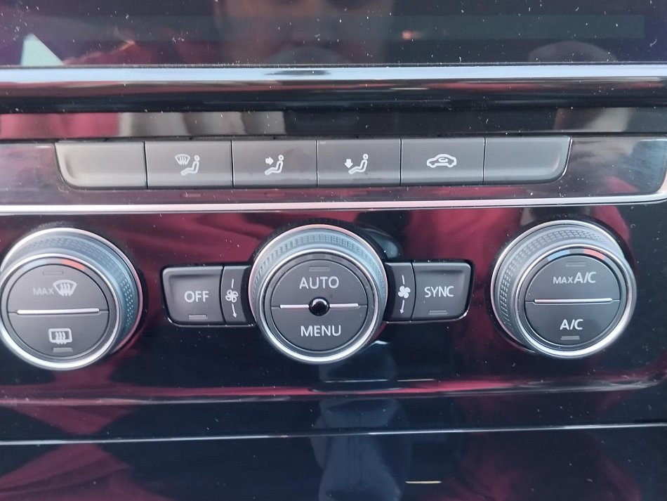 Volkswagen Golf 1.0 TSi Join