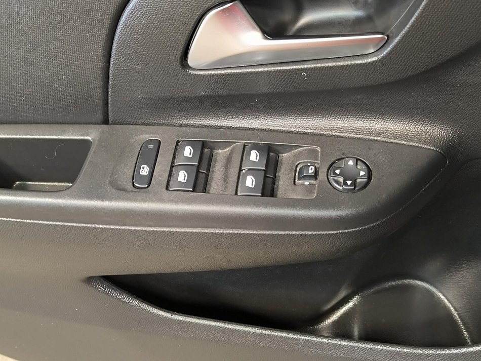 Opel Corsa 1.2 i Edition