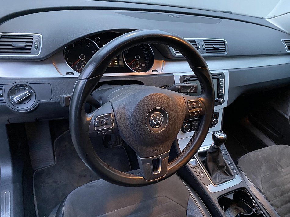 Volkswagen Passat 2.0 TSi Highline