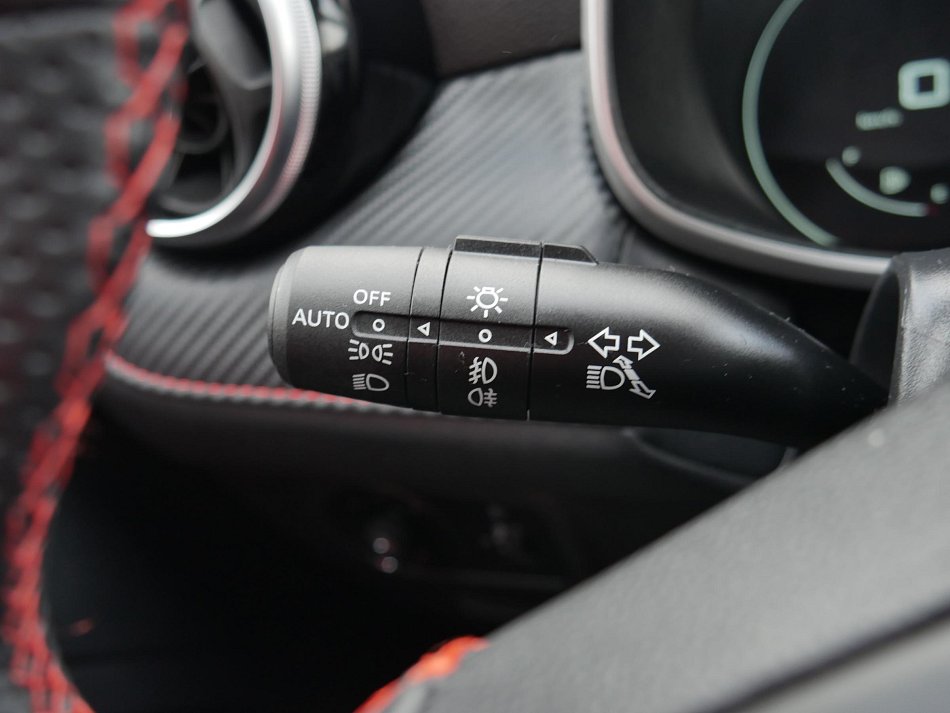 MG ZS 1.5 DVVT  Emotion