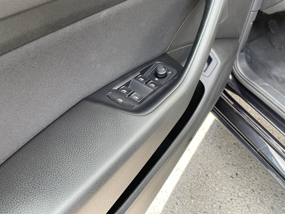 Volkswagen Passat 2.0 TDi Comfortline