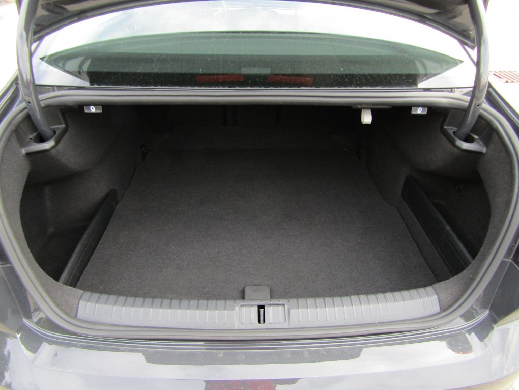 Volkswagen Passat 2.0TDi Elegance