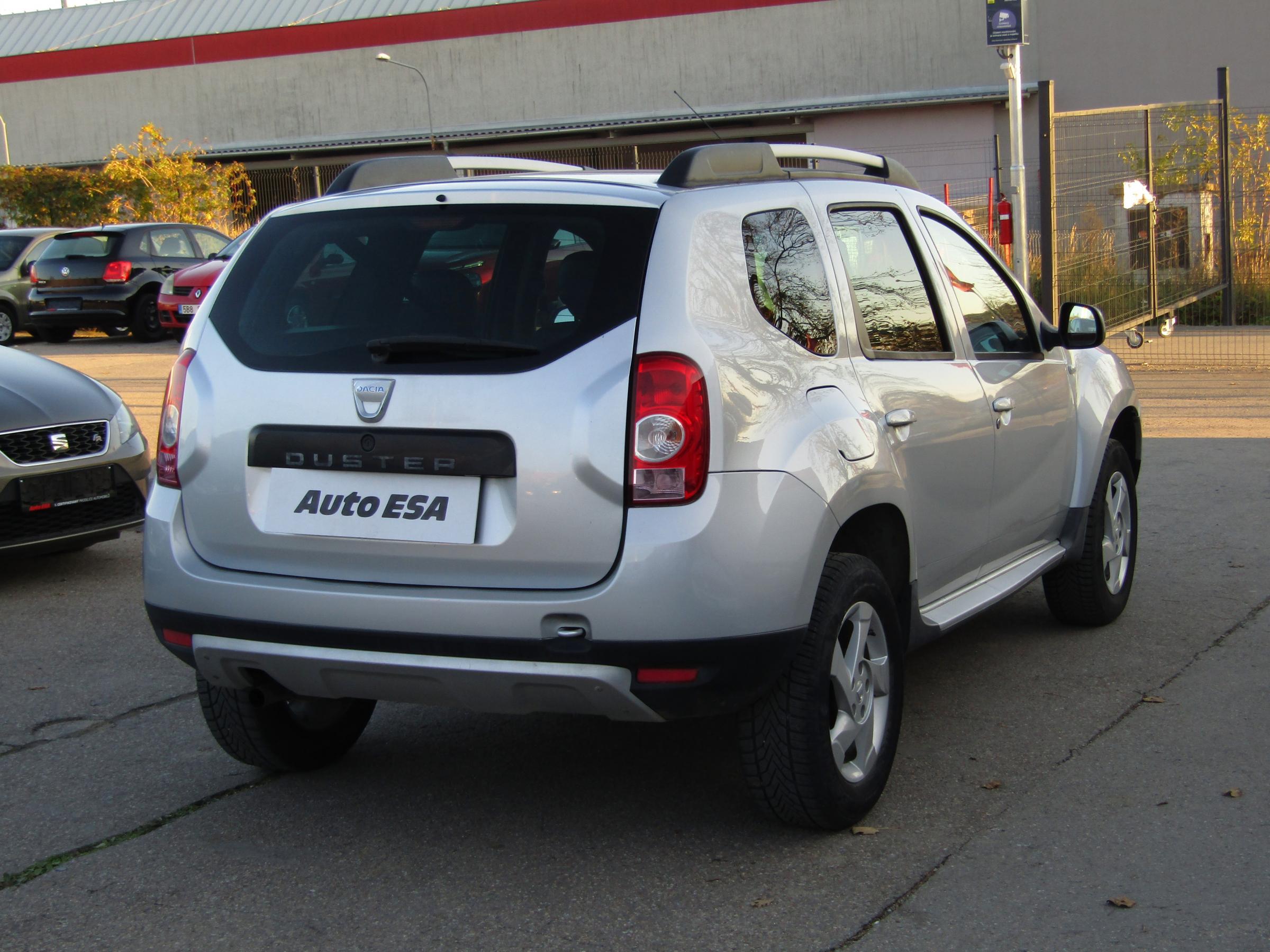 Dacia Duster, 2011 - pohled č. 4