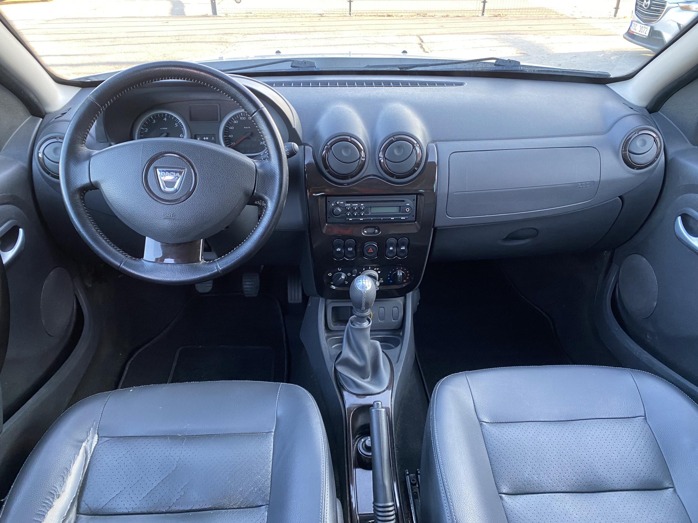 Dacia Duster, 2011 - pohled č. 8