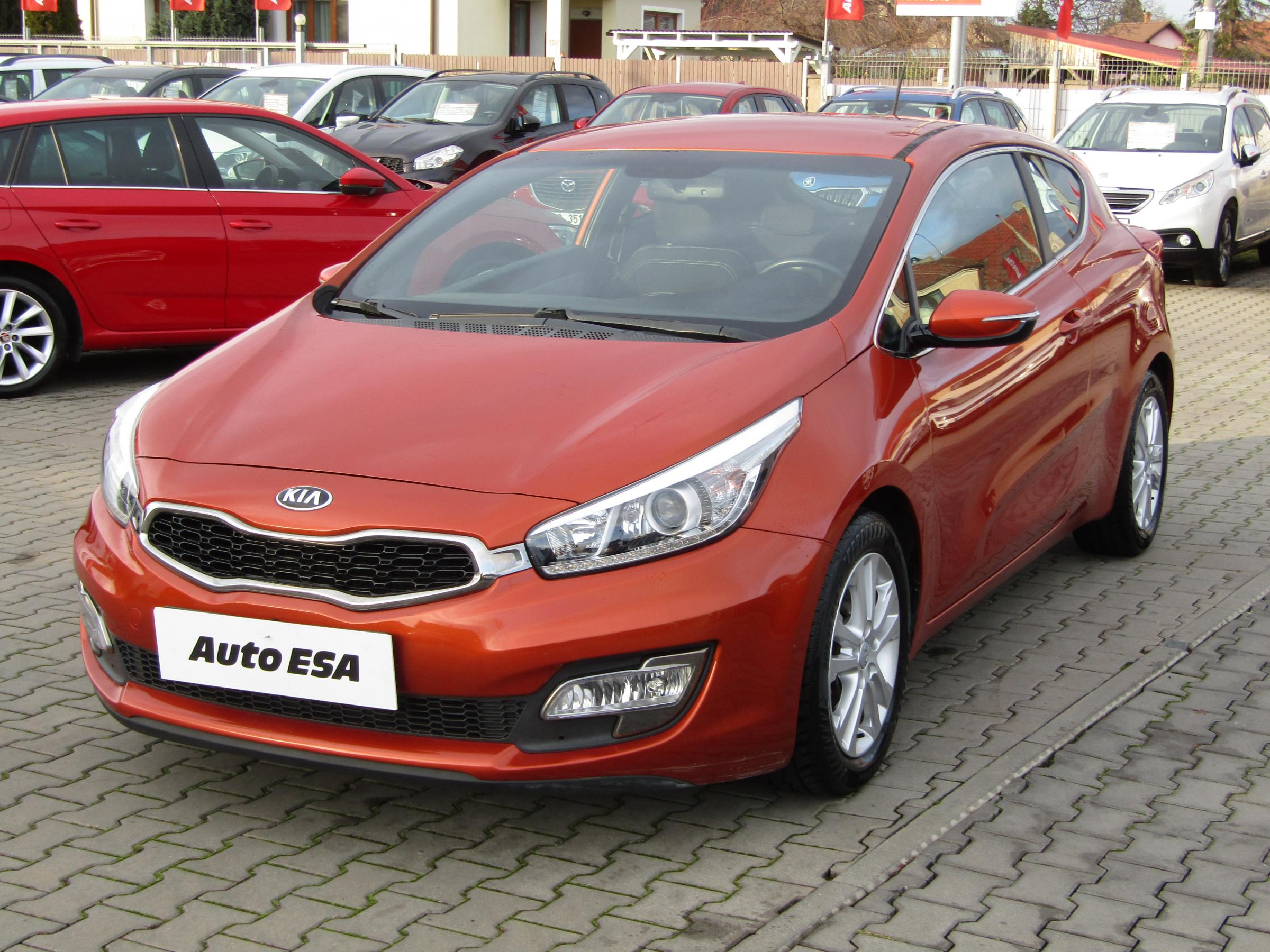 Kia Cee´d, 2014 - pohled č. 3