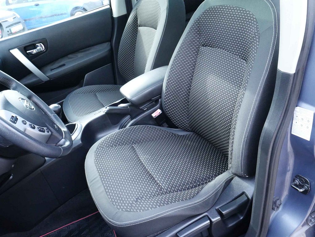 Nissan Qashqai 1.6 16V 