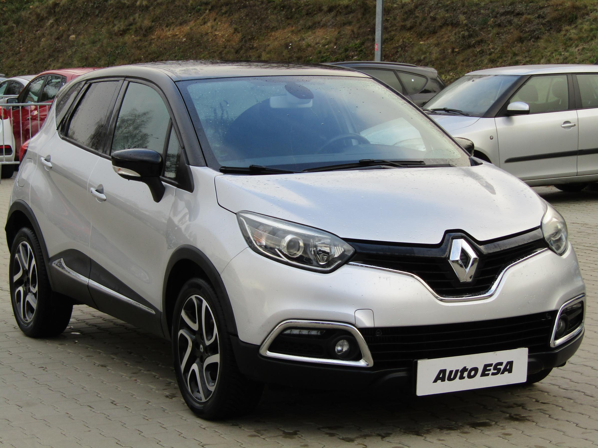 Renault Captur, 2015