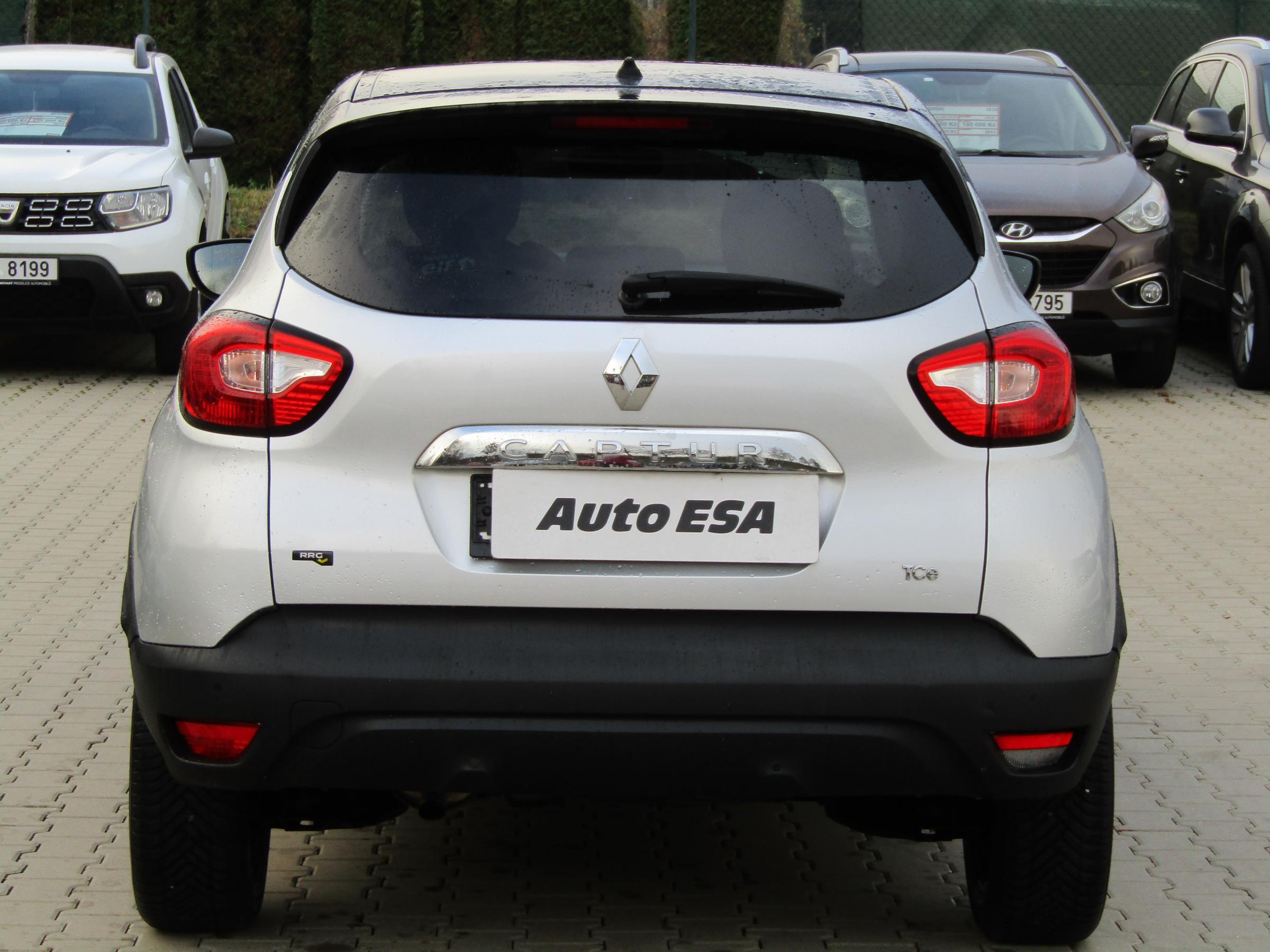 Renault Captur, 2015 - pohled č. 5