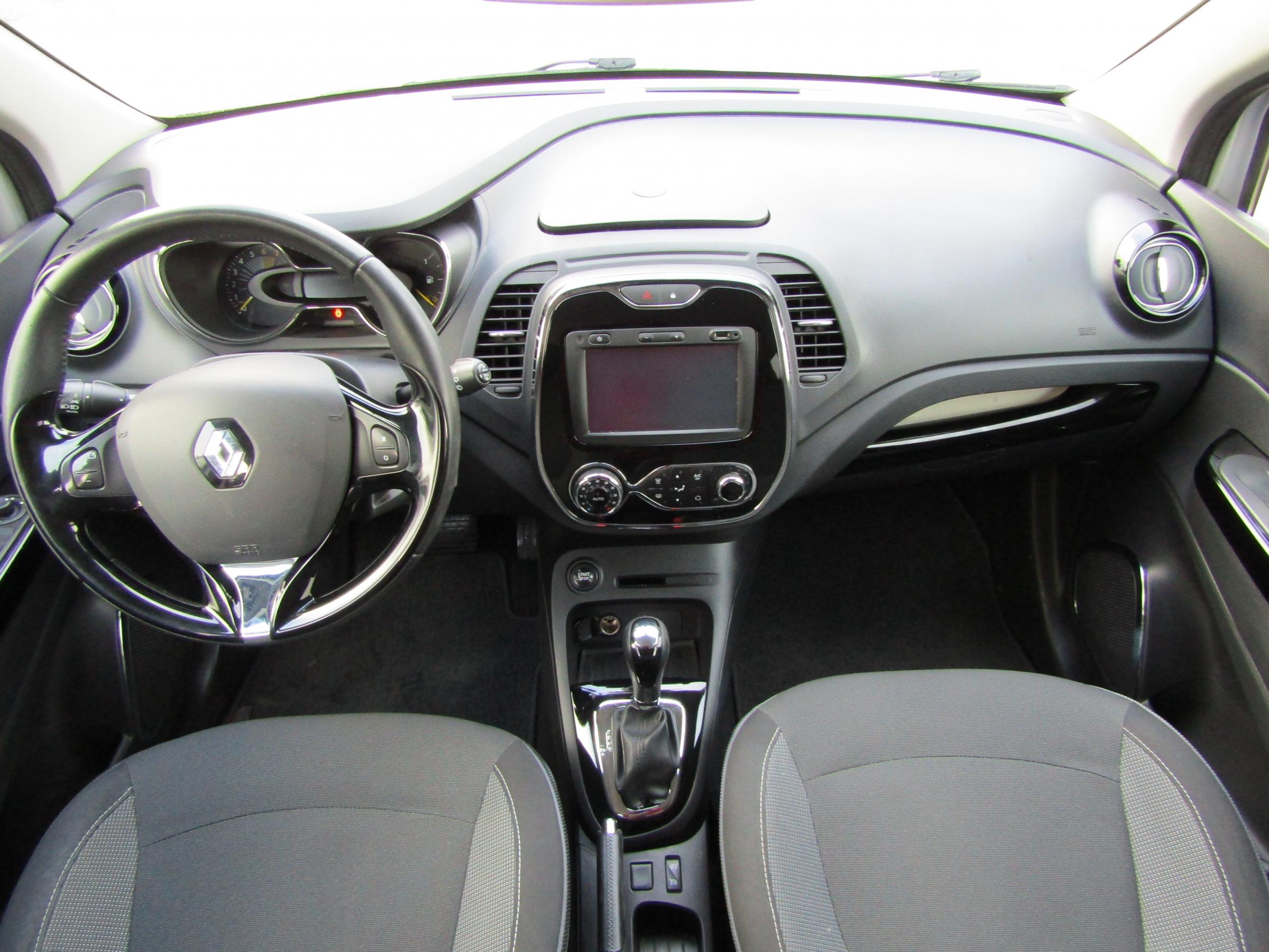 Renault Captur, 2015 - pohled č. 8
