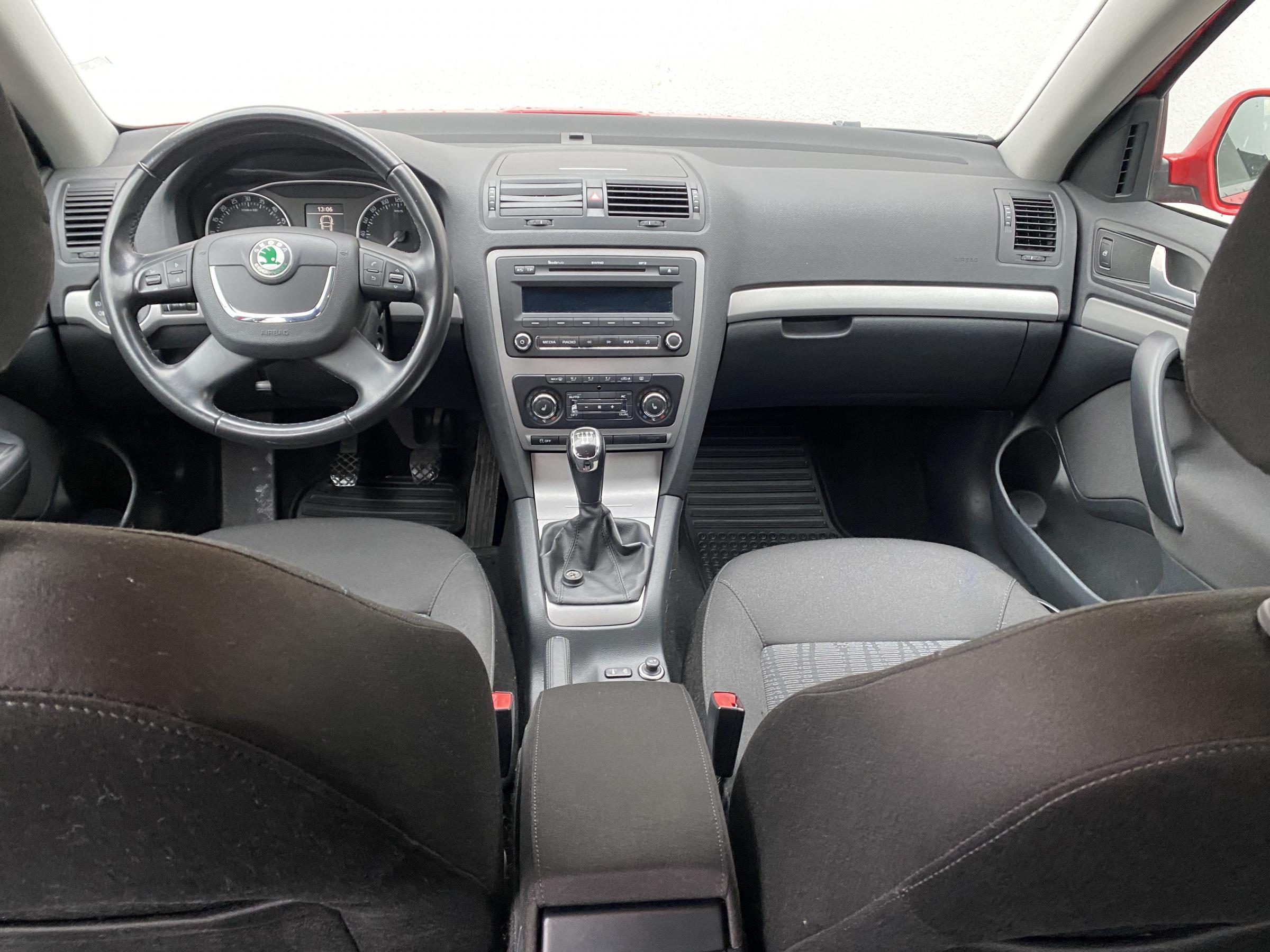 Škoda Octavia, 2012 - pohled č. 8