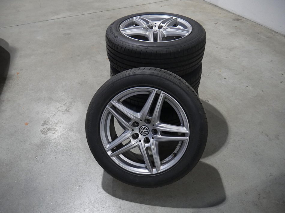 Volkswagen Passat 2.0TDi 