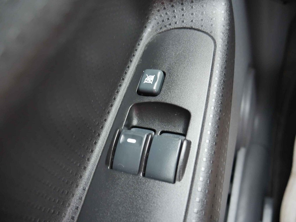 Mitsubishi Colt 1.2i 