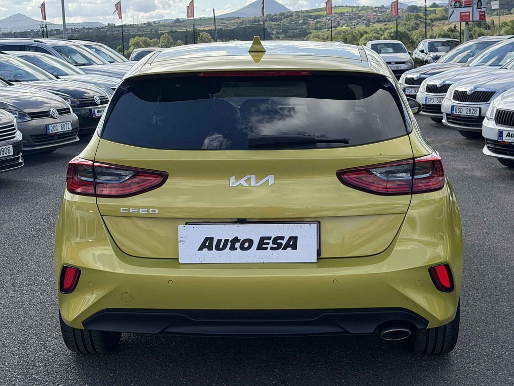 Kia Ceed 1.5 T-GDi Exclusive
