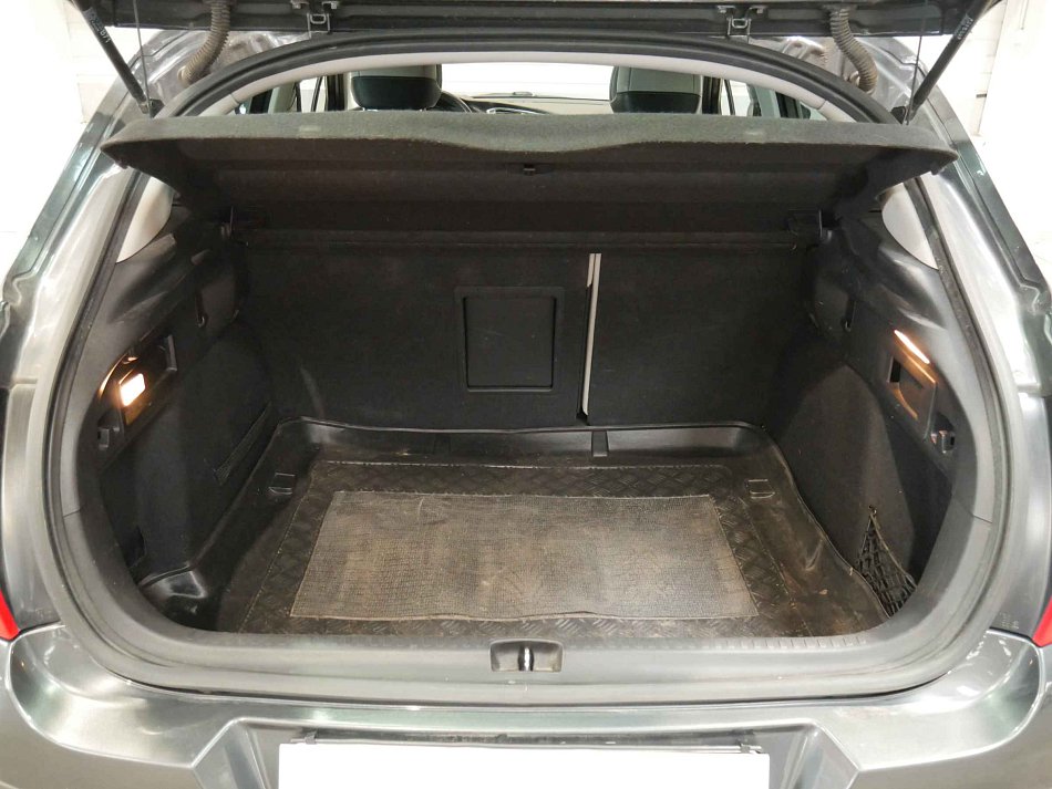 Citroën C4 1.6VTi 