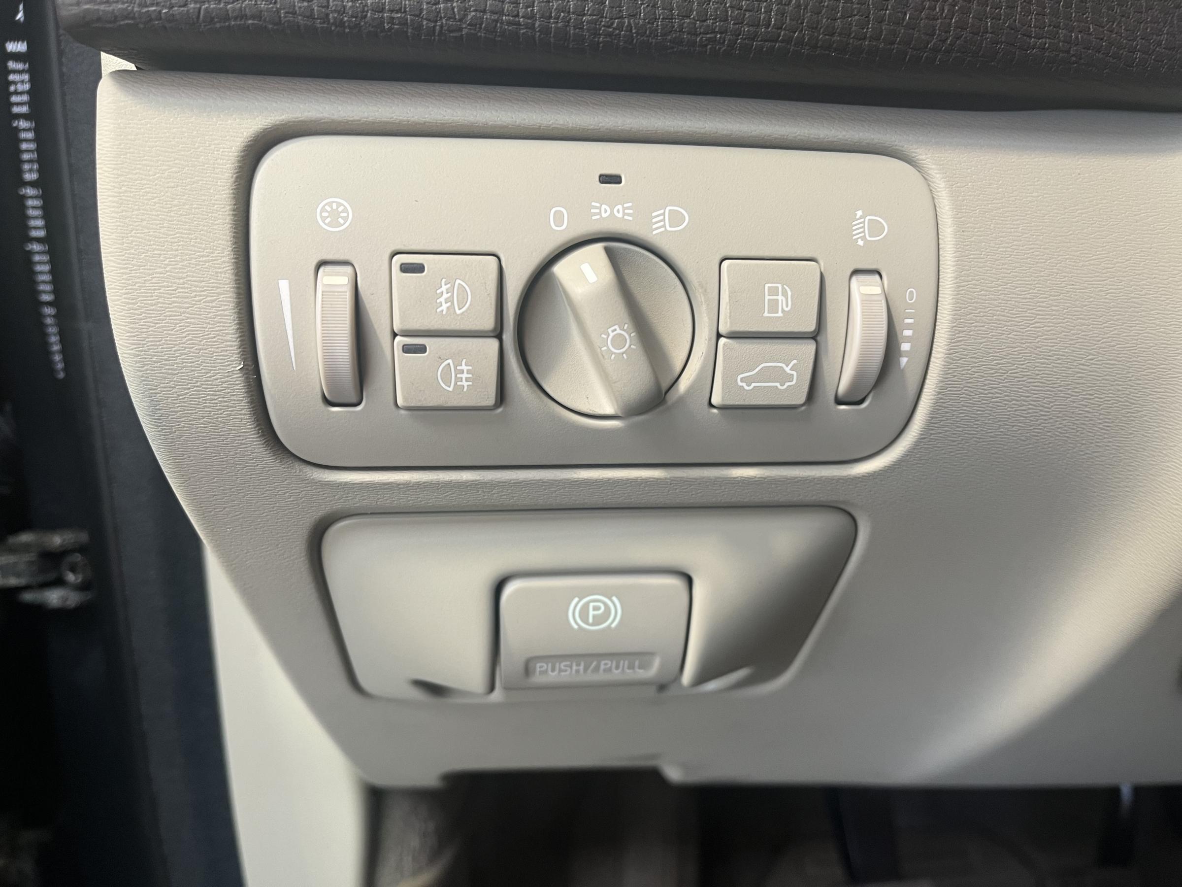 Volvo XC60, 2008 - pohled č. 16