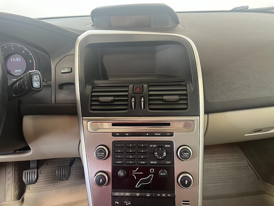 Volvo XC60 2.4 D Kinetic AWD