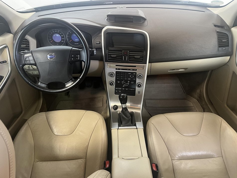 Volvo XC60 2.4 D Kinetic AWD