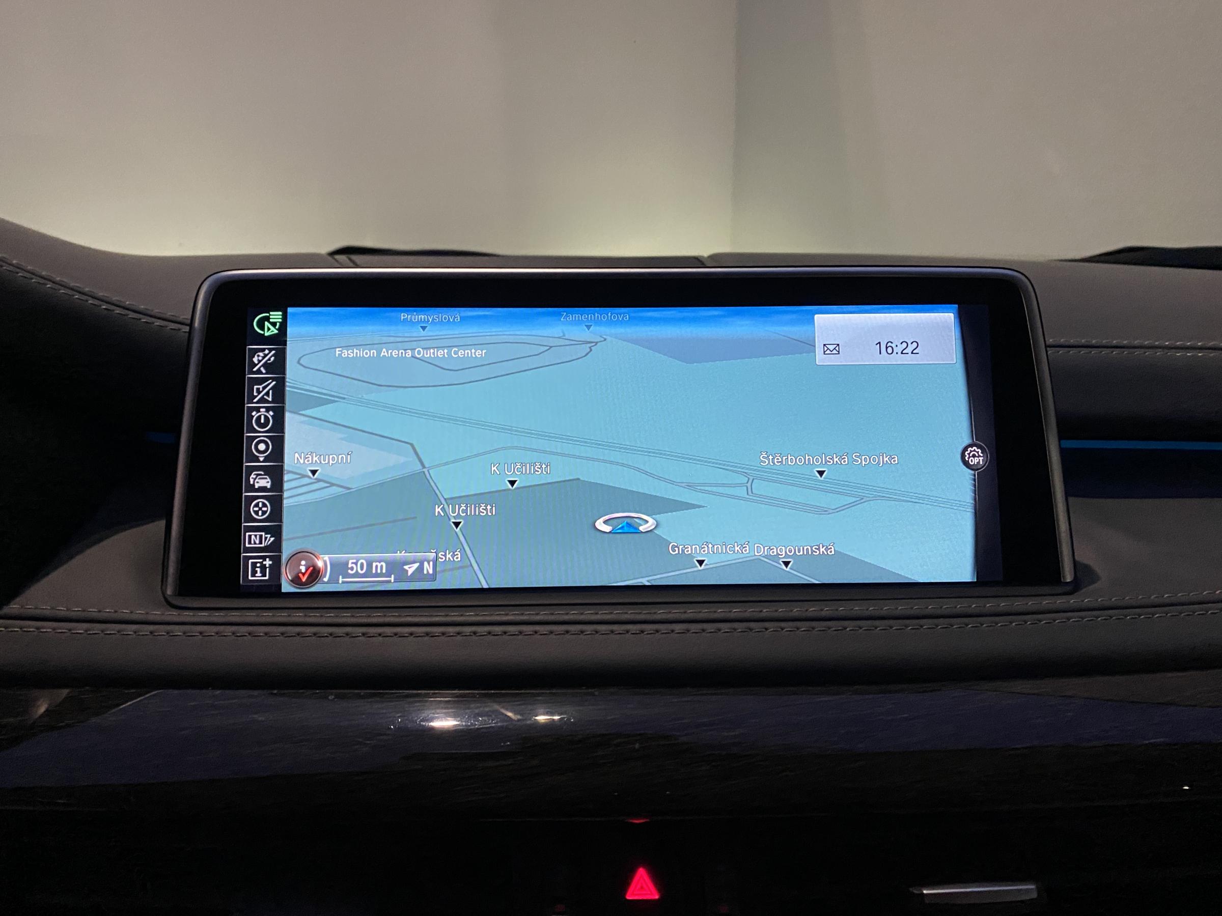 BMW X5, 2015 - pohled č. 17