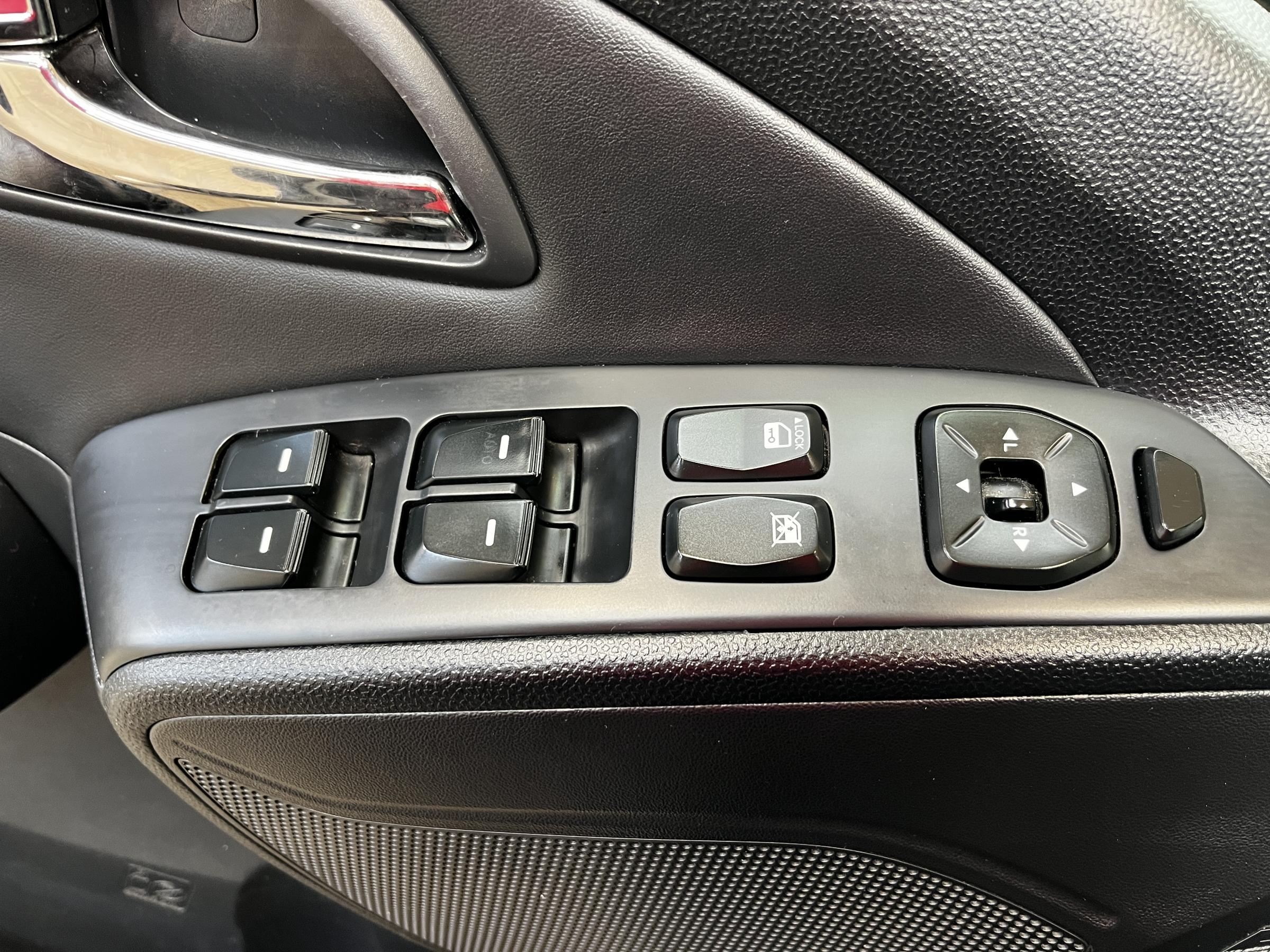 Hyundai ix35, 2011 - pohled č. 12