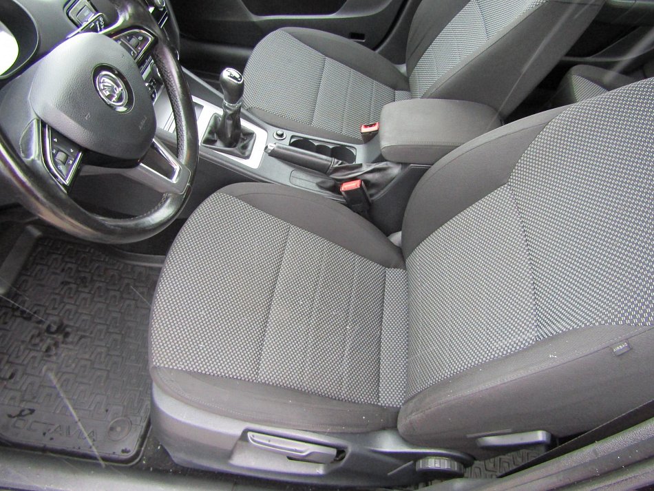 Škoda Octavia III 1.6 TDi 