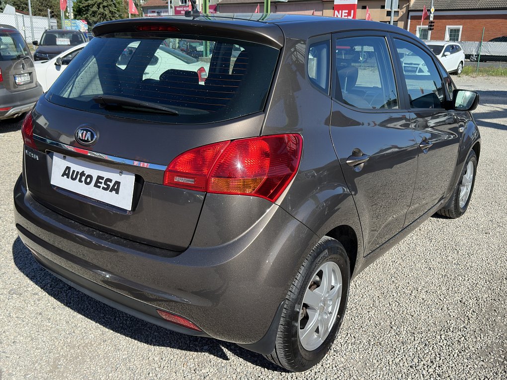 Kia Venga 1.4i 