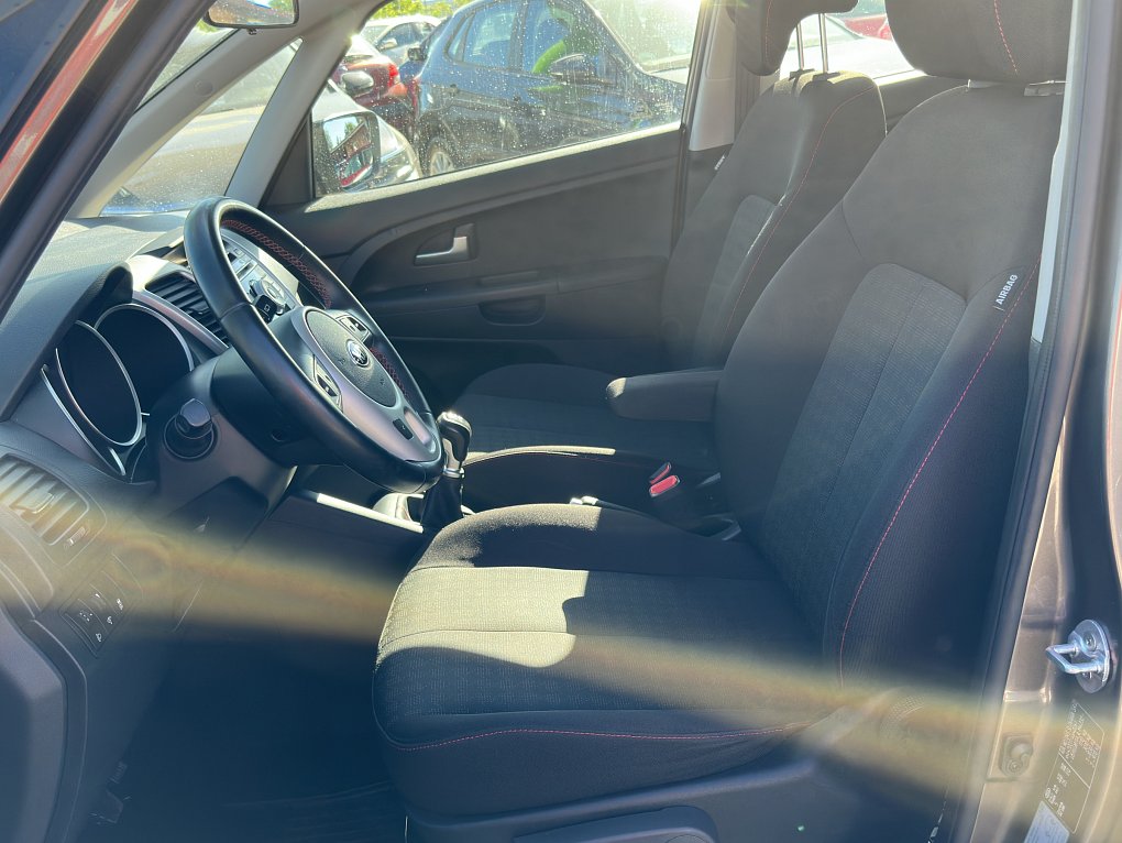 Kia Venga 1.4i 